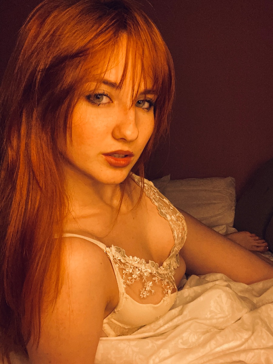 A playful frame from Nata — online in Leon