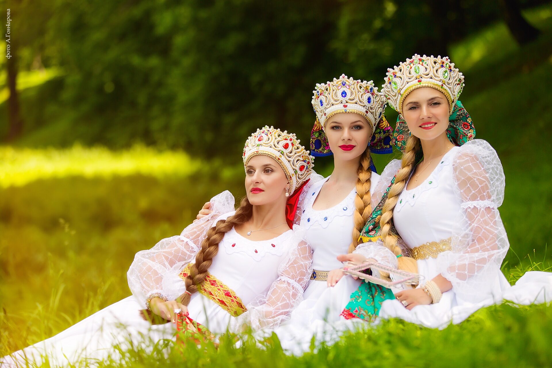 Slavic women in Leon